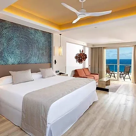 Riu Palace Jandia מלון